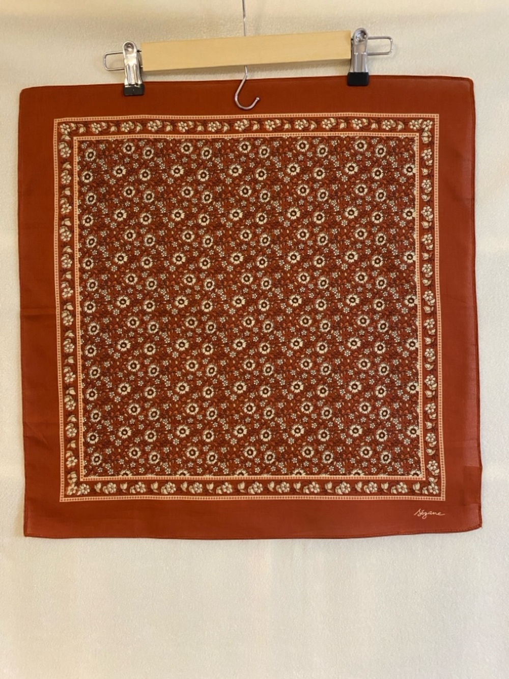 Sezane 100% organic cotton Gaston scarf vintage flowers rust orange brown